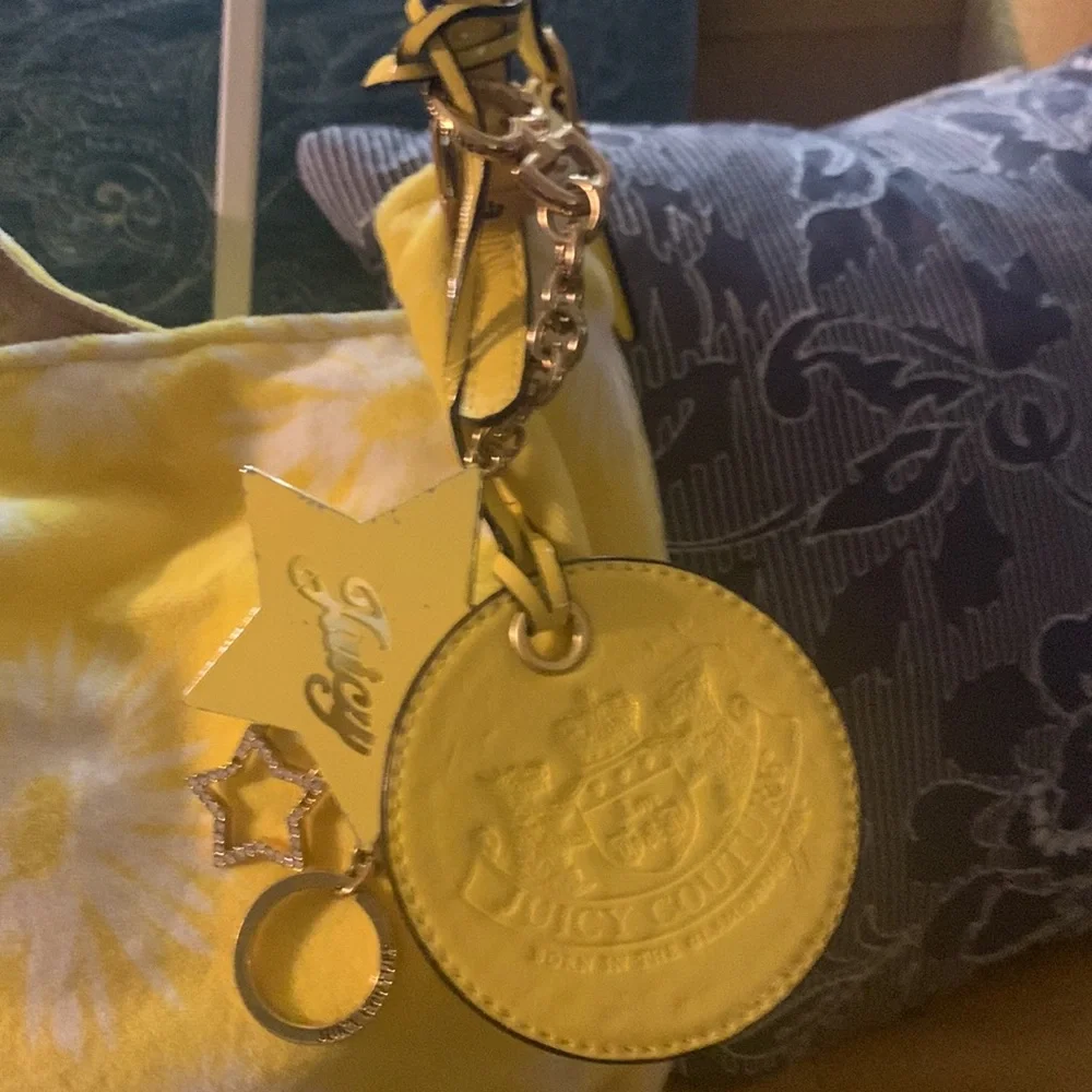 Juicy Couture Buttercup Daizy tote - Picture 8 of 15